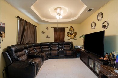 520 W Chaparral St, San Juan, TX 78589 - photo 4