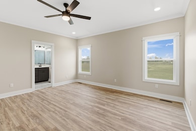 70 Castle St, McMinnville, TN 37110 - photo 5