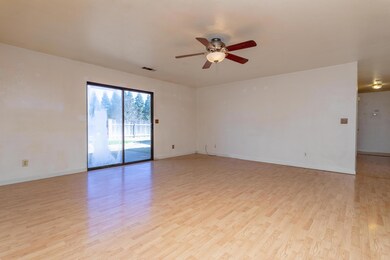 3457 Capricorn Way, Redding, CA 96002 - photo 5