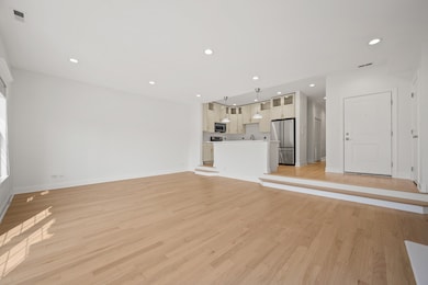 1402 W Grand Ave unit 2, Chicago, IL 60642 - photo 7