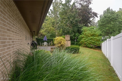 View of side yard