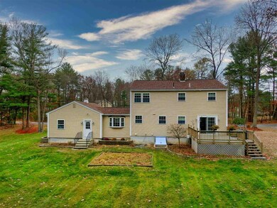 11 Holton Cir, Londonderry, NH 03053 - photo 3