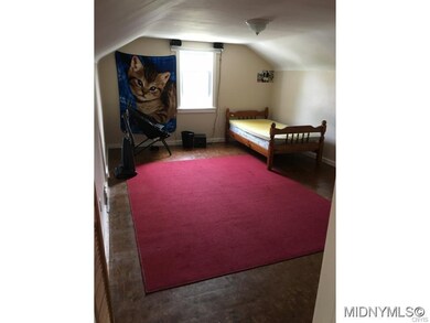Spacious Bedroom
