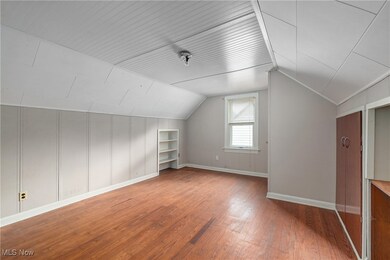 1524 Lakeview Ave, Lorain, OH 44053 - photo 5