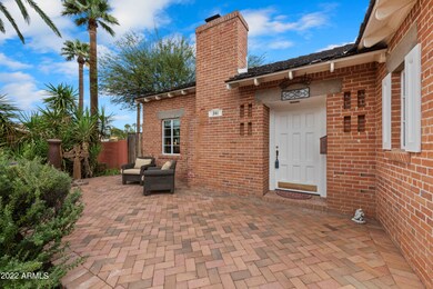 Welcoming front patio and entrance