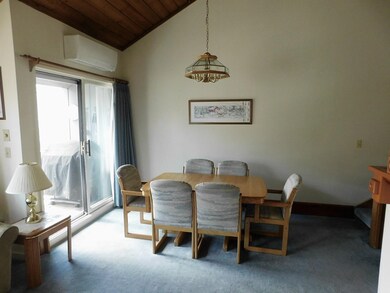 32 Fox Run Rd unit 2, Lincoln, NH 03251 - photo 5