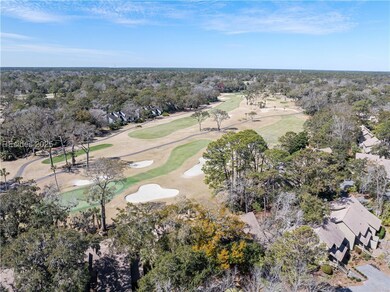 Drone shot of Fazio Villas, view of 18th Hole.