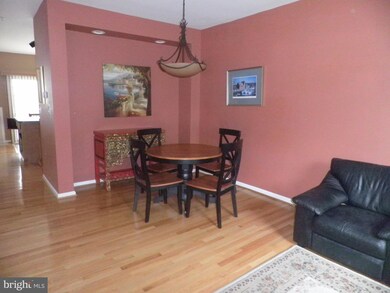 21059 Sojourn Ct, Germantown, MD 20876 - photo 3