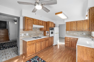 3307 Hynds Blvd, Cheyenne, WY 82001 - photo 3