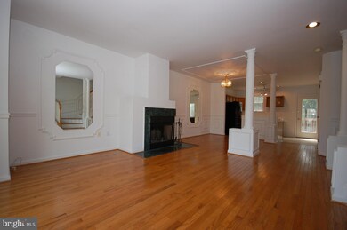 86 Victoria Square, Frederick, MD 21702 - photo 6