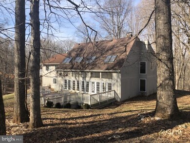 8298 Lock Ln, Warrenton, VA 20186 - photo 2