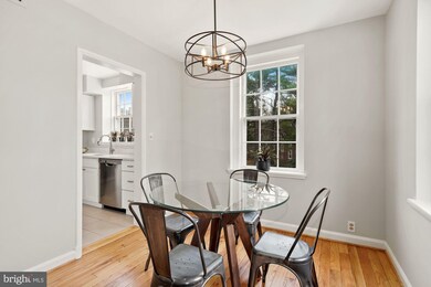 3832 Porter St NW unit 387, Washington, DC 20016 - photo 7