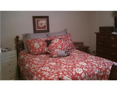 3434 W 32nd St, Erie, PA 16506 - photo 7