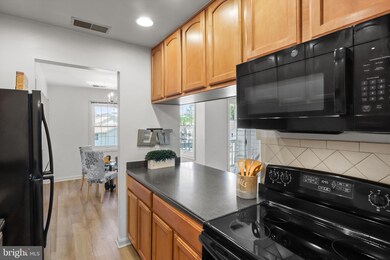 110 Westwick Ct unit 7, Sterling, VA 20165 - photo 6