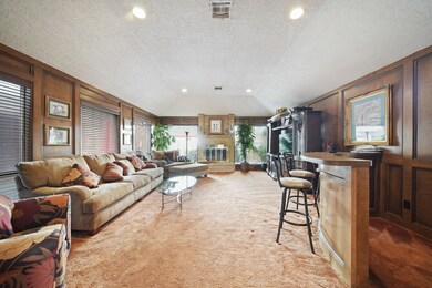 10706 Braes Bayou Dr, Houston, TX 77071 - photo 5