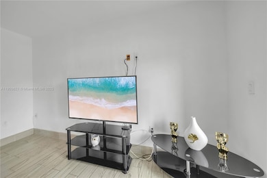 2610 W 76th St unit 210, Hialeah, FL 33016 - photo 5