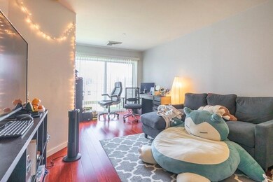 The Montclair Condominiums unit 104, Quincy, MA 02171 - photo 3