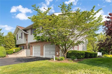 4602 Christina Dr, Whitehall, PA 18052 - photo 3