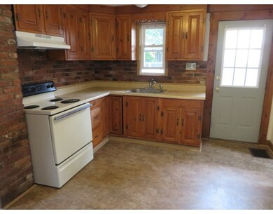 22 Arch St, Greenfield, MA 01301 - photo 5