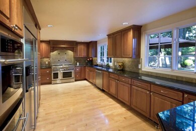 7510 86th Ave SE, Mercer Island, WA 98040 - photo 5