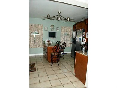 8 Griswold Ave, Cranston, RI 02910 - photo 3