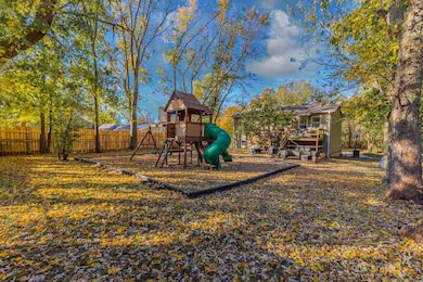 1626 N 14th St, Arkansas City, KS 67005 - photo 6