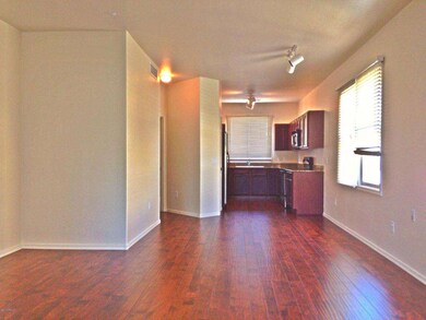 family room 3