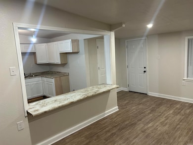 3305 Jonquil St, Pine Bluff, AR 71603 - photo 2