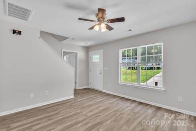 726 Pennsylvania Ave, Charlotte, NC 28216 - photo 6