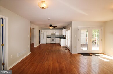 10894 Martingale Ct, Frederick, MD 21701 - photo 6