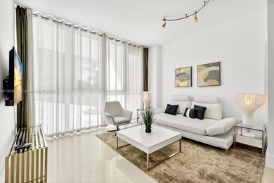 Continuum unit 503, Miami Beach, FL 33139 - photo 2