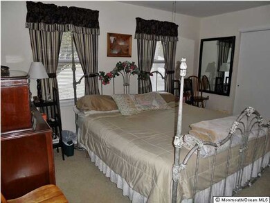 15 N Chestnut Ave, Whiting, NJ 08759 - photo 2