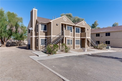 4672 Krissylouise Way unit B, Las Vegas, NV 89121 - photo 6