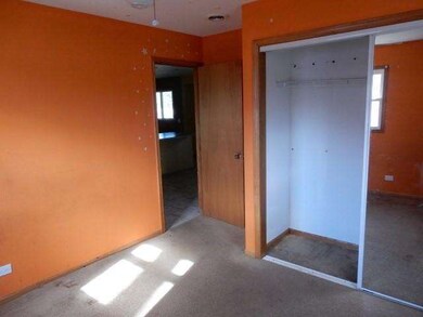 56 Thrush Rd, Carpentersville, IL 60110 - photo 7