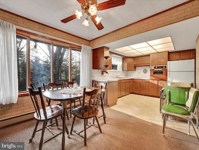 227 Maple Blvd, Orwigsburg, PA 17961 - photo 7