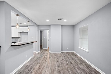 5115 Perry St, Houston, TX 77021 - photo 6