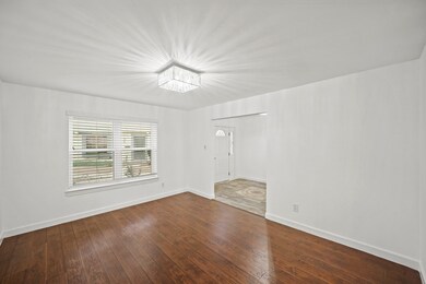 14363 Lost Meadow Ln, Houston, TX 77079 - photo 7