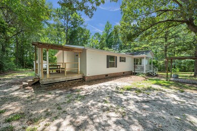 3_2092 john henry store rd-00003