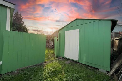 1570 S Peach St unit 122, Medford, OR 97501 - photo 4