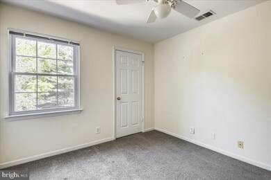 5812 Inman Park Cir unit 814, Rockville, MD 20852 - photo 6
