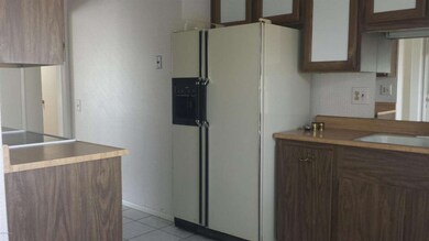 9822 W Wrangler Dr, Sun City, AZ 85373 - photo 3