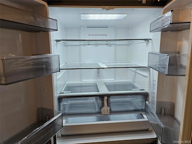 1964106 River Rd unit 106, Calverton, NY 11933 - photo 5