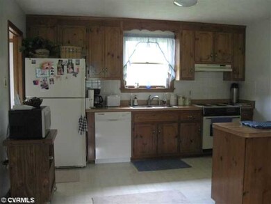 Cafeteria/Kitchen