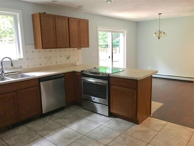 29 Nicholas Way, Barrington, NH 03825 - photo 2