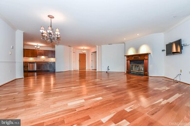 104 Mercer Ct unit 14-2A, Frederick, MD 21701 - photo 2