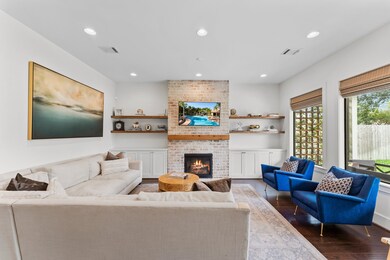 1418 Chantilly Ln, Houston, TX 77018 - photo 4