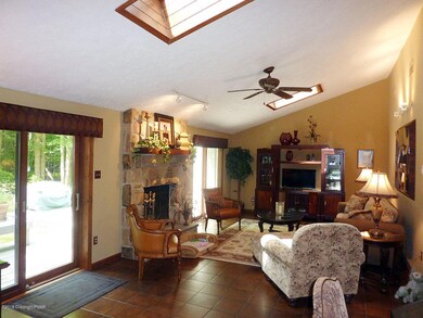 4208 Lake Path Way, Pocono Pines, PA 18350 - photo 5