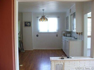 1233 Laura St, Utica, NY 13501 - photo 6