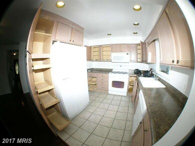 3022 Southern Elm Ct, Fairfax, VA 22031 - photo 4