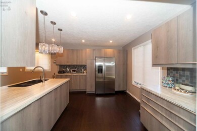 612 Harrison St, Port Clinton, OH 43452 - photo 6